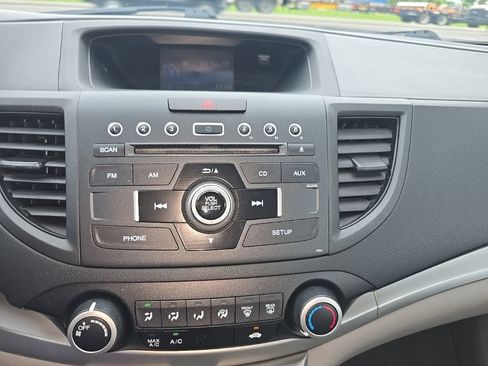 Used 2013 Honda CR-V LX image 8