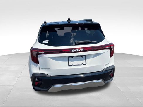 Used 2026 Kia Seltos S FWD image 4