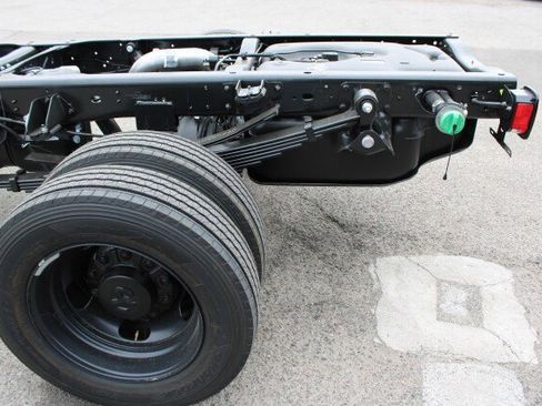 New 2025 RAM 5500 Tradesman image 10