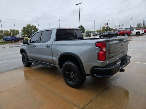 Used 2023 Chevrolet Silverado 1500 ZR2 w/ Technology Package image 5