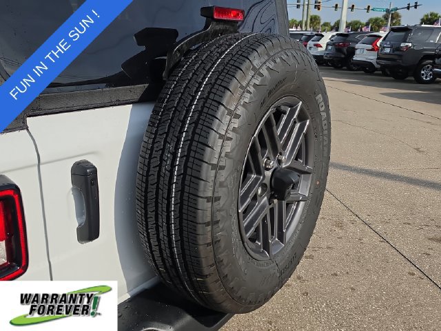 Used 2025 Jeep Wrangler Sport AWD/4WD image 7