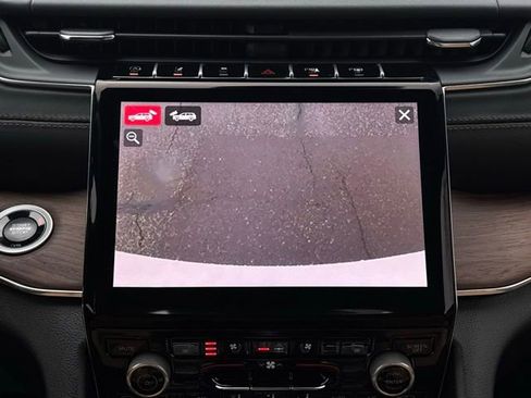 New 2025 Jeep Grand Cherokee Summit w/ Adv Protech Group IV image 37