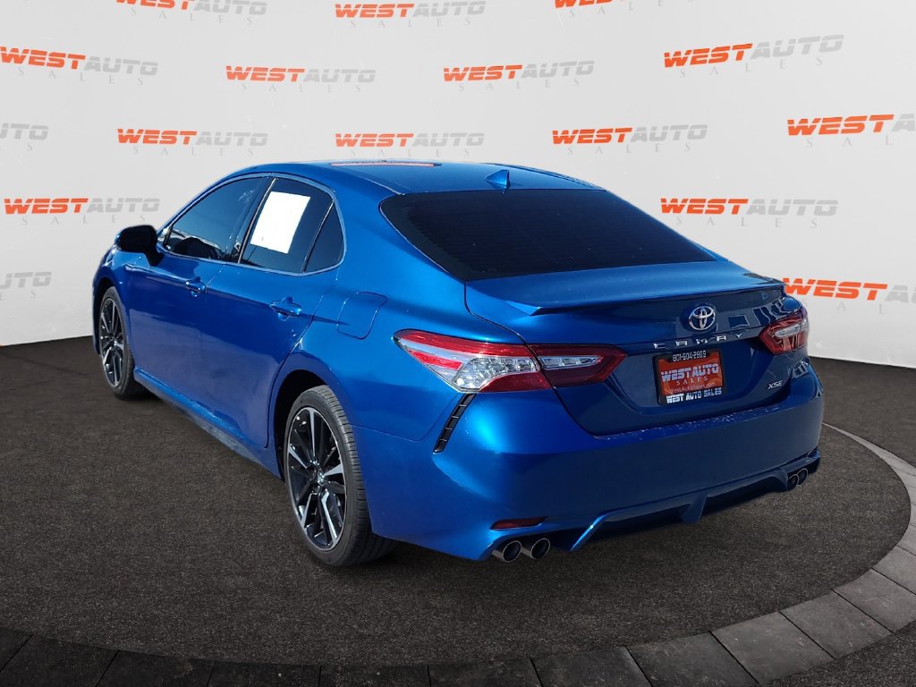 Used 2019 Toyota Camry XSE FWD image 3
