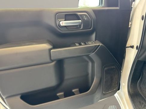 Used 2023 GMC Sierra 1500 Pro w/ Pro Value Package AWD/4WD image 10