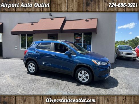 Used 2020 Chevrolet Trax LT w/ LPO, Protection Package AWD/4WD image 1