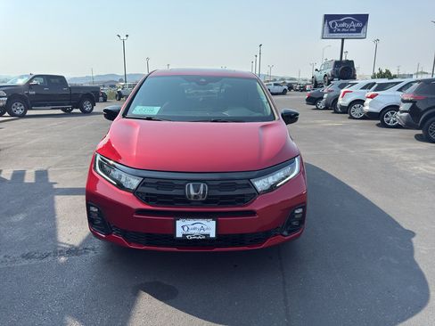 Used 2025 Honda Odyssey Sport-L image 3