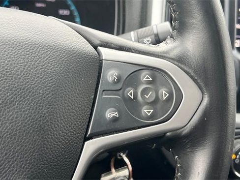 Used 2020 Chevrolet Colorado LT w/ Colorado RST Special Edition image 29