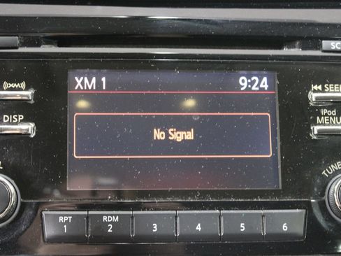 Used 2017 Nissan Rogue Sport SV w/ SV All-Weather Package FWD image 30