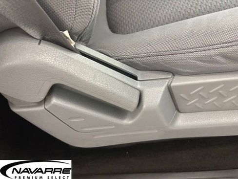 Used 2013 Ford F150 XLT w/ Mid Equipment Group image 16