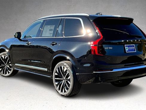 New 2026 Volvo XC90 B6 Ultra image 3