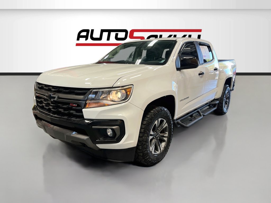 Used 2022 Chevrolet Colorado Z71 AWD/4WD image 3