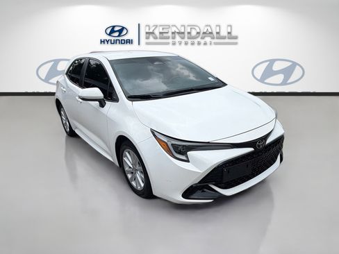 Used 2023 Toyota Corolla SE FWD image 1