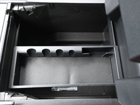 Used 2022 Ford F150 XLT w/ Equipment Group 302A High image 18