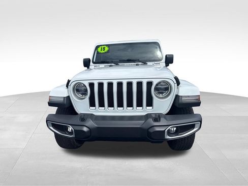Used 2018 Jeep Wrangler Unlimited Sahara AWD/4WD image 20