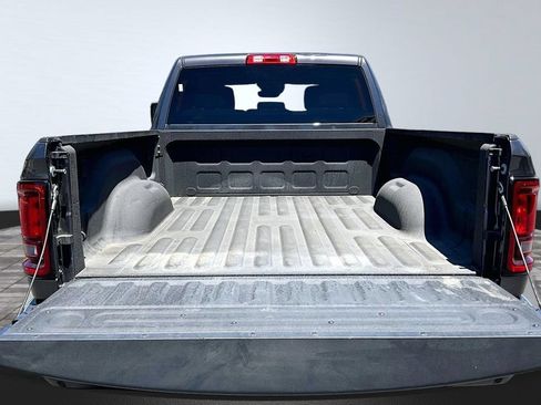 Used 2026 RAM 2500 Big Horn AWD/4WD image 25