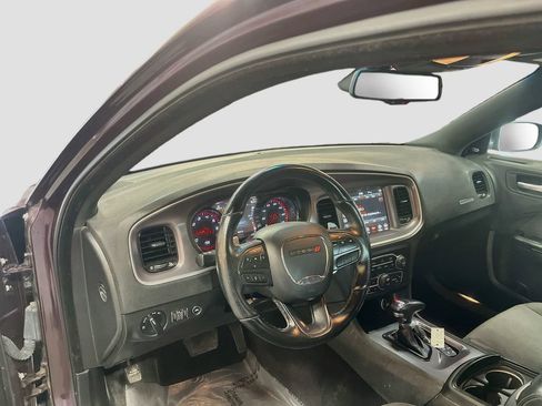 Used 2022 Dodge Charger SXT w/ Blacktop Package AWD/4WD image 9