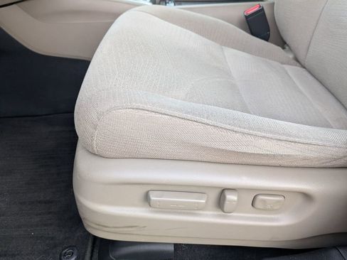 Used 2017 Honda Pilot EX image 14