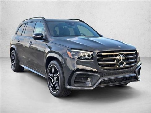 New 2026 Mercedes-Benz GLS 450 4MATIC image 7