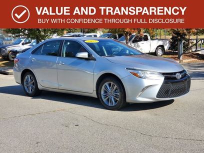 Used 2017 Toyota Camry SE