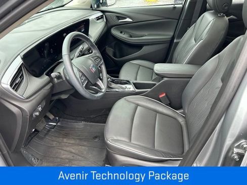 Certified 2025 Buick Encore GX Avenir w/ Avenir Technology Package AWD/4WD image 7