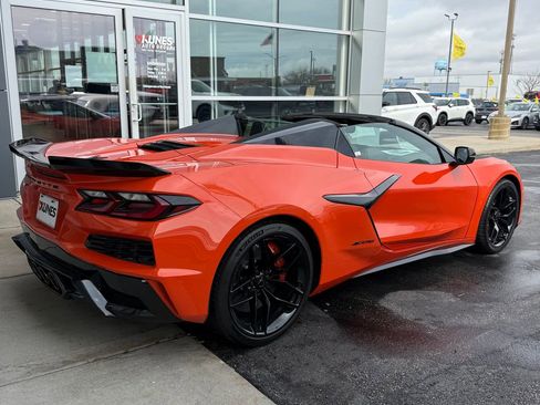 Used 2025 Chevrolet Corvette Z06 w/ Battery Protection Package image 12