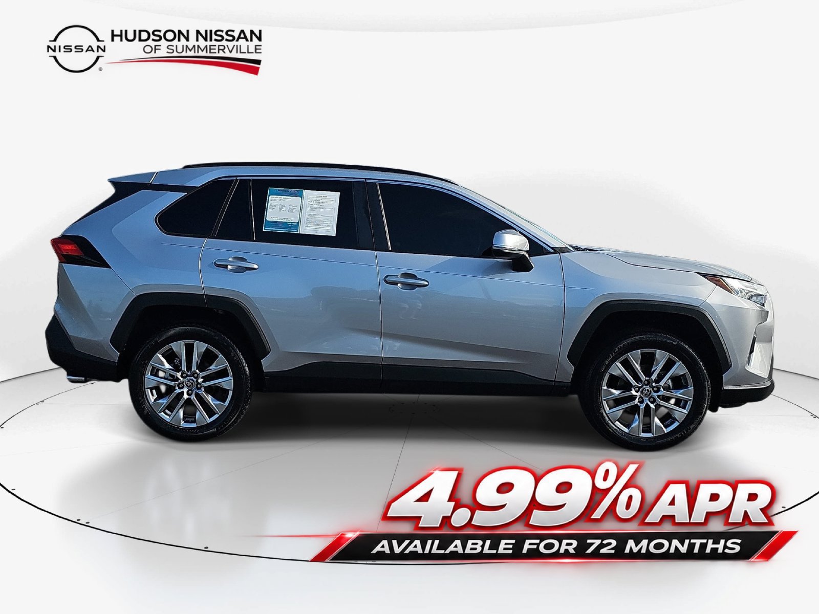 Used 2023 Toyota RAV4 XLE Premium FWD image 4