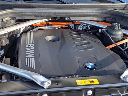 New 2026 BMW X5 xDrive50e w/ M Sport Package image 15