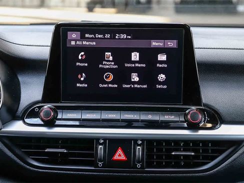 Used 2023 Kia Forte LXS image 15