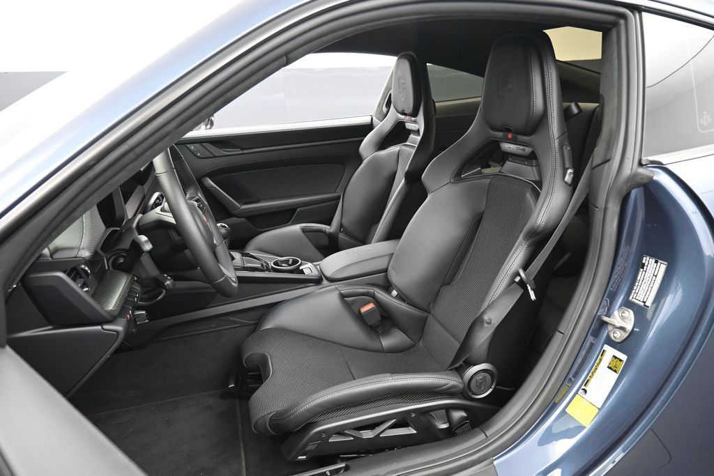 Certified 2026 Porsche 911 GT3 RWD image 5