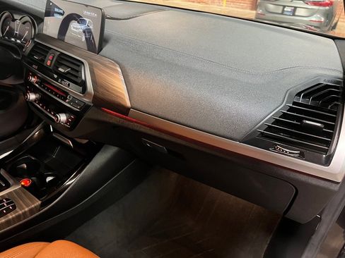 Used 2018 BMW X3 M40i image 27