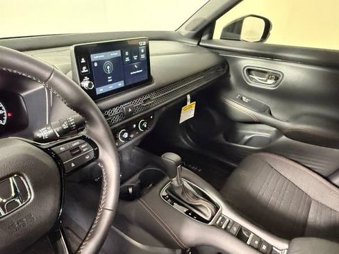 Used 2026 Honda HR-V Sport image 26