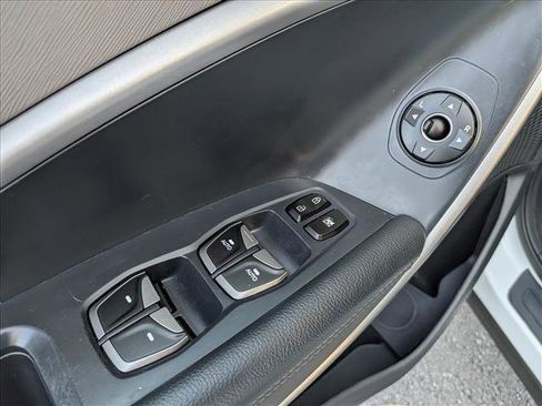 Used 2016 Hyundai Santa Fe Sport AWD/4WD image 23