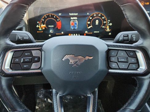 Used 2024 Ford Mustang Premium image 19