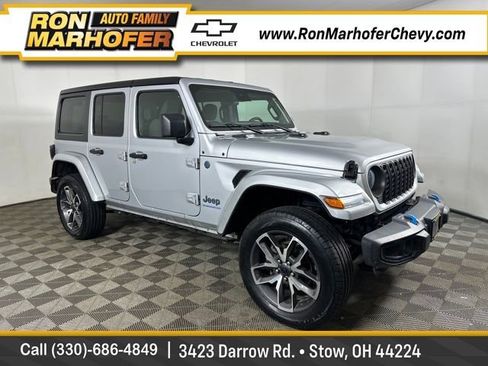 Used 2024 Jeep Wrangler Unlimited w/ Convenience Group AWD/4WD image 1