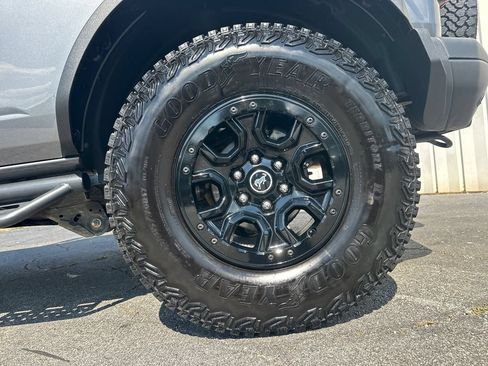 Used 2025 Ford Bronco Badlands AWD/4WD image 20
