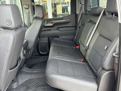 Used 2024 Chevrolet Silverado 1500 LT Trail Boss w/ LT Trail Boss Premium Package image 23