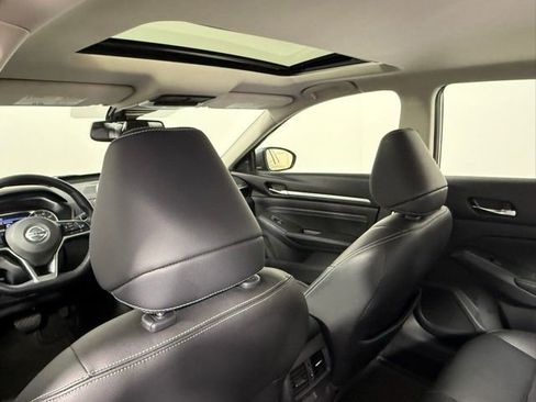 Used 2019 Nissan Altima 2.5 Platinum image 34