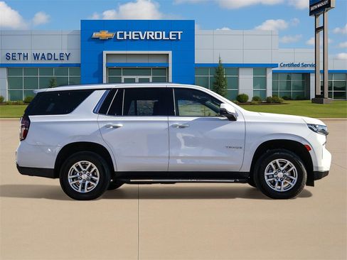 Used 2024 Chevrolet Tahoe LT w/ Luxury Package image 8