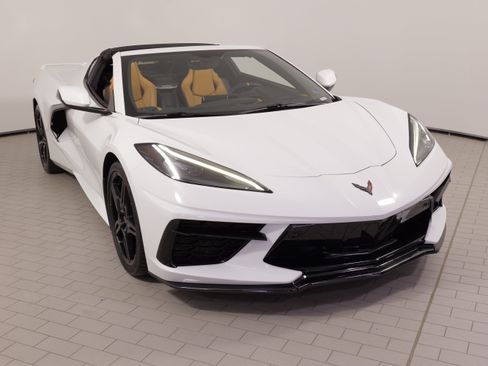 Used 2020 Chevrolet Corvette Stingray Preferred Cpe w/ 2LT Preferred Equipment Group RWD image 6