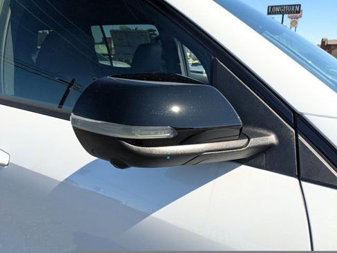 New 2026 Chevrolet Traverse RS w/ LPO, Floor Liner Package image 12