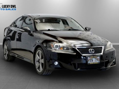 Used 2011 Lexus IS 250 RWD image 4