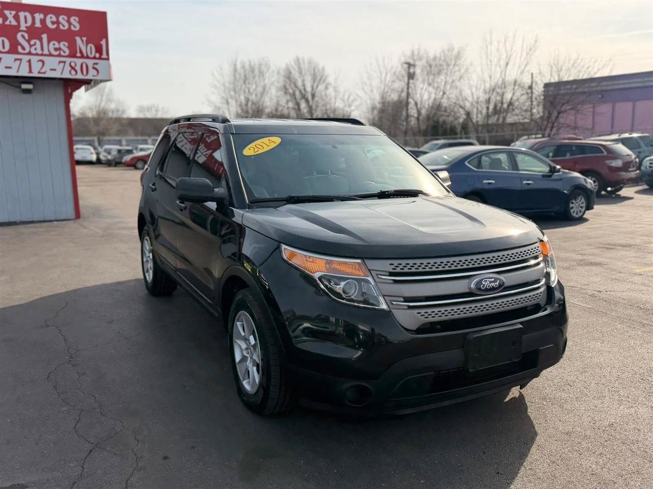 Used 2014 Ford Explorer 4WD image 2