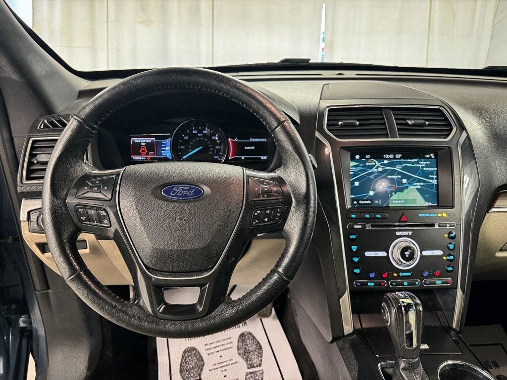 Used 2018 Ford Explorer Limited w/ Equipment Group 301A AWD/4WD image 13