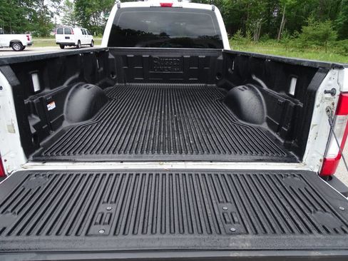 Used 2019 Ford F250 XL w/ Power Equipment Group image 32