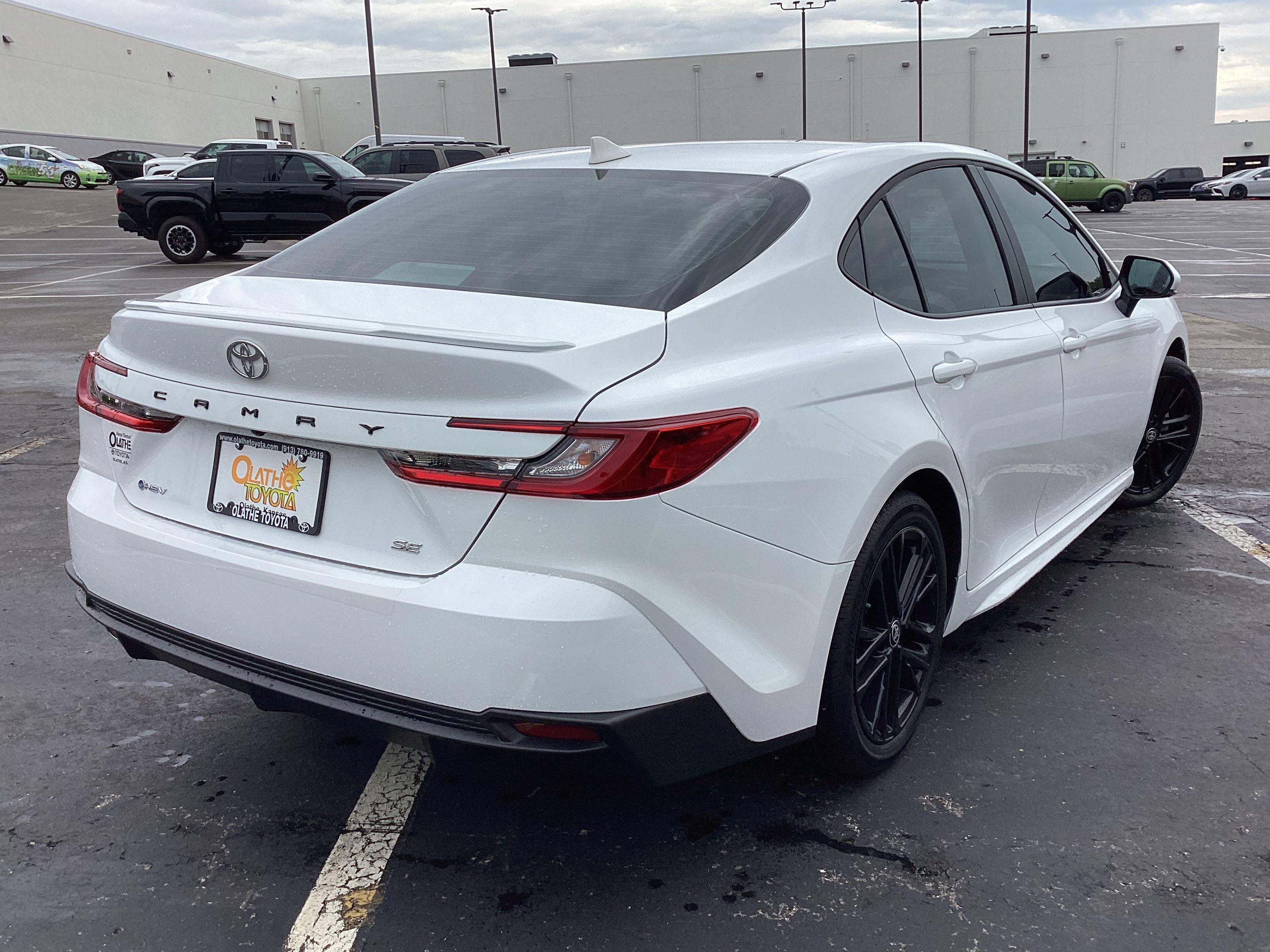 Certified 2026 Toyota Camry SE FWD image 22