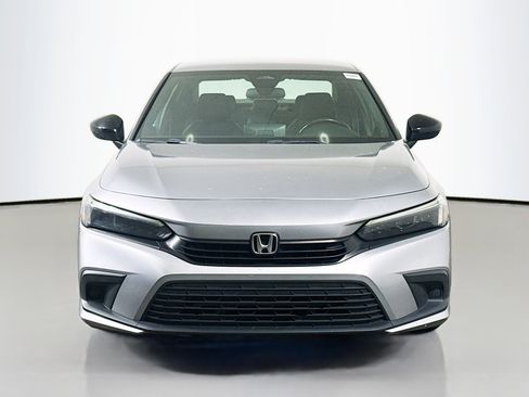 Used 2022 Honda Civic Sport image 2