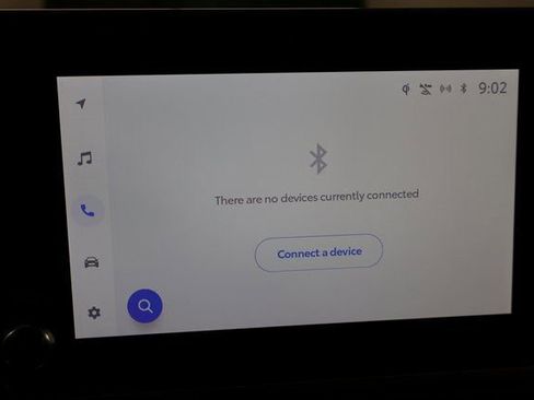 Used 2025 Toyota Camry SE image 25