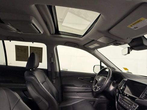 Used 2019 Honda Pilot Touring image 57