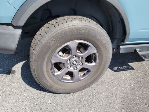 Used 2022 Ford Bronco Big Bend image 9