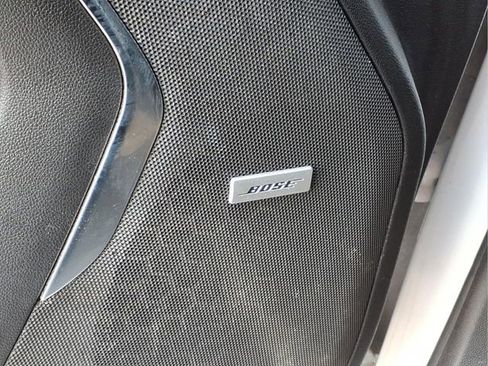 Used 2023 Chevrolet Suburban Premier image 20